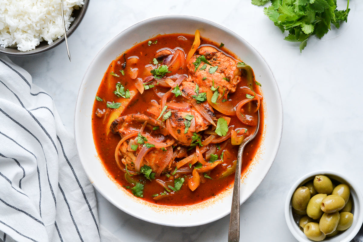 Pollo Guisado Dominicano