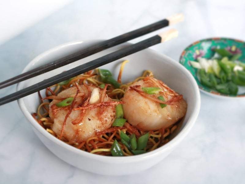 Hong Kong Scallops with Ginger and Soy