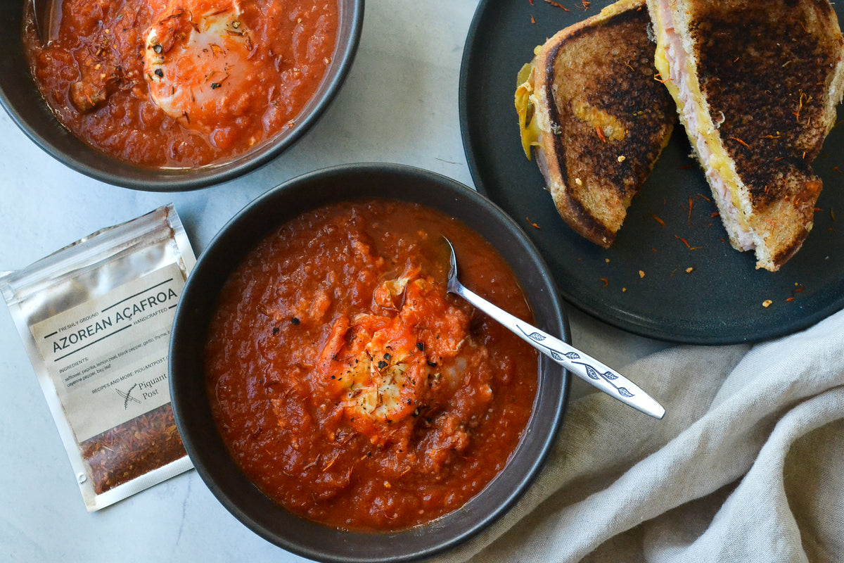 Sopa de Tomate with Tosta Mista