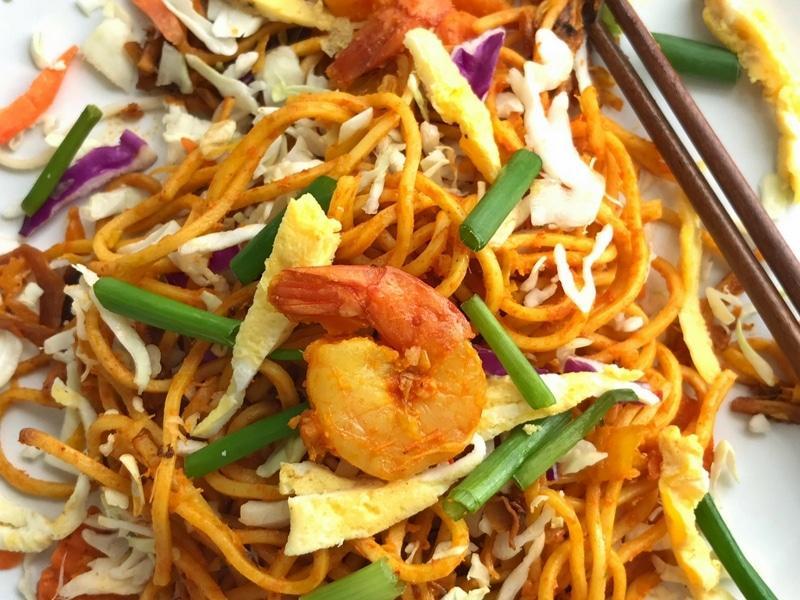 Noodle Stir Fry (Mie Goreng)